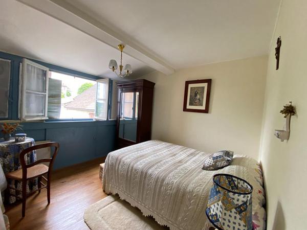 Maison avec jardin à Giat