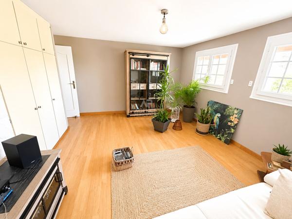 Maison Triel Sur Seine 7 pièce(s) 170 m2 588 000 € **  - Référence  1152
