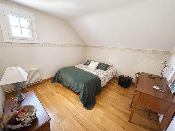 Maison Triel Sur Seine 7 pièce(s) 170 m2 588 000 € **  - Référence  1152