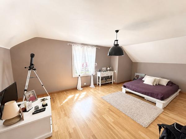 Maison Triel Sur Seine 7 pièce(s) 170 m2 588 000 € **  - Référence  1152