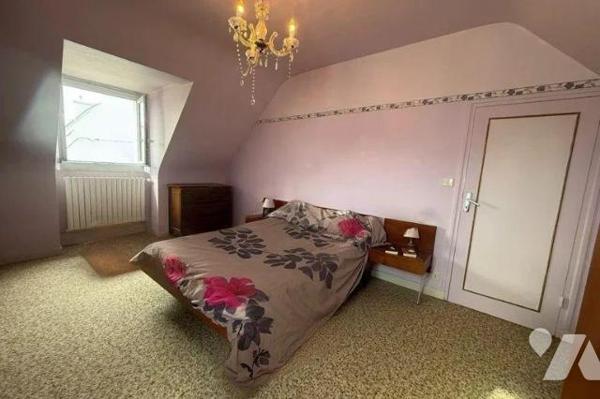 Maison à vendre à Plestin-les-Grèves (22310) en Côtes-d'Armor (22)

Découvrez cette charmante...