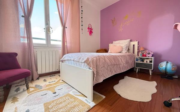 Maison à vendre    5 pièces • 97 m2 Savigny-le-Temple