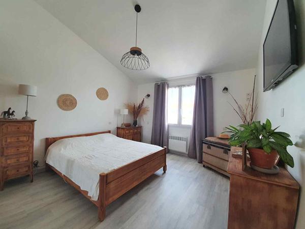 SUPERBE maison de 216 m2  avec vue mer....