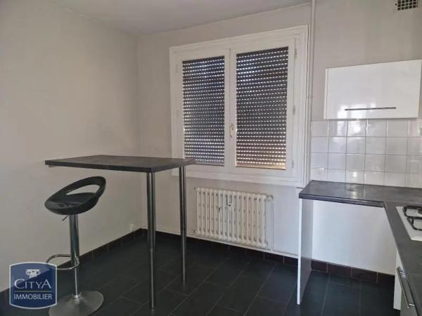 Appartement à louer 3 pièces 65.85m² Saint-Étienne (42100)