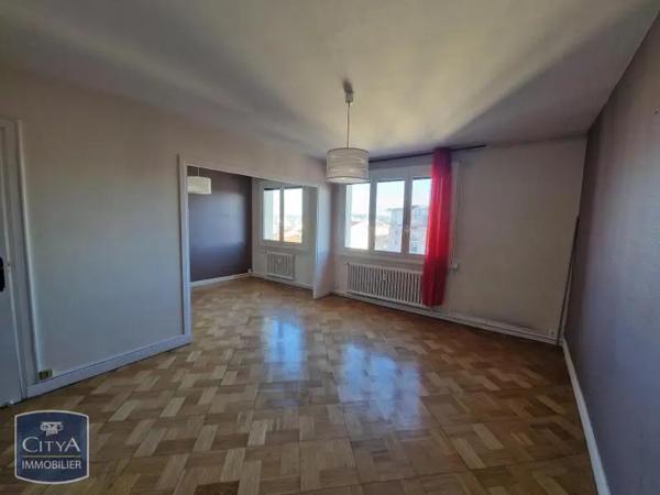 Appartement à louer 3 pièces 65.85m² Saint-Étienne (42100)