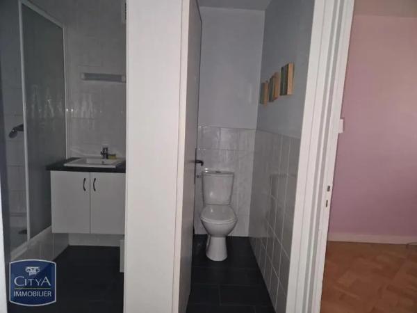 Appartement à louer 3 pièces 65.85m² Saint-Étienne (42100)