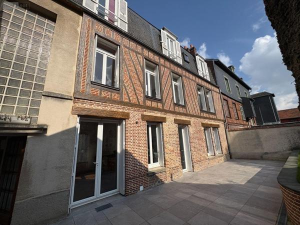 Maison de ville à vendre à Eu en Seine-Maritime (76260), ref : 76041/138