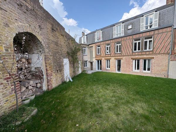 Maison de ville à vendre à Eu en Seine-Maritime (76260), ref : 76041/138