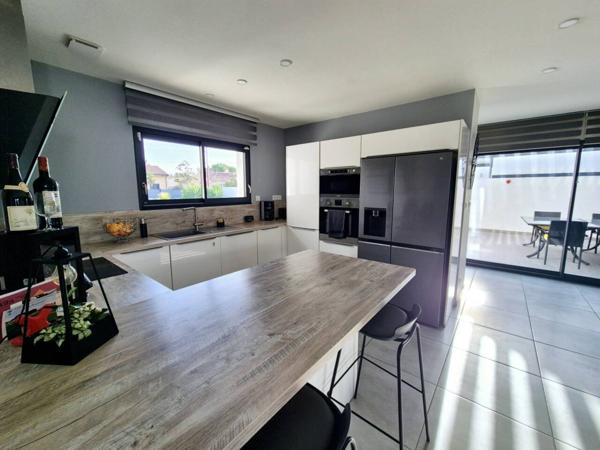 Maison à vendre 4 pièces de 127 m²