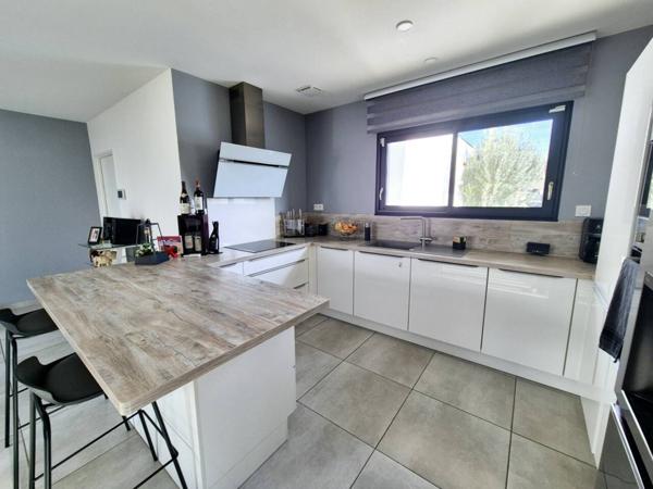 Maison à vendre 4 pièces de 127 m²