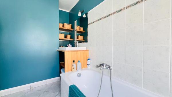 QUIMPER (29) – À VENDRE – Maison 4 pièces de 78 m² habitable - 74 m² carrez et 95 m² utile – Garage – Jardin