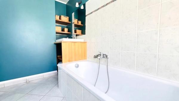 QUIMPER (29) – À VENDRE – Maison 4 pièces de 78 m² habitable - 74 m² carrez et 95 m² utile – Garage – Jardin