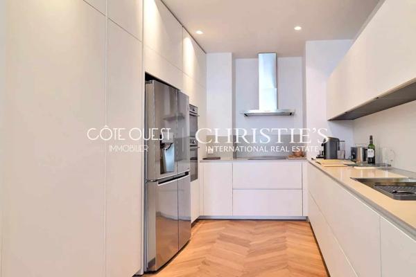 À vendre Biarritz Côte des Basques – Appartement luxe vue panoramique océan