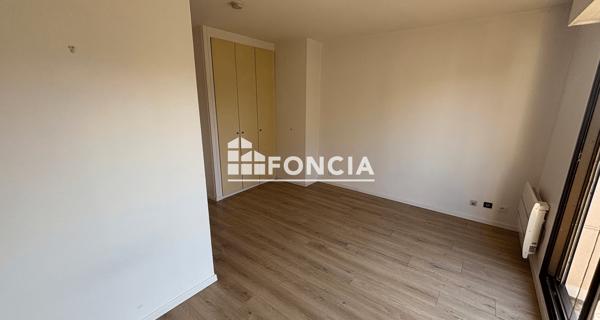 Location Studio 21.51 m² - Bourg-la-reine 92340