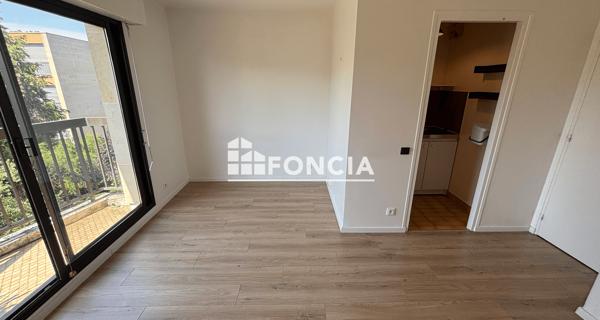 Location Studio 21.51 m² - Bourg-la-reine 92340