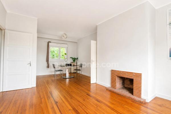 Secteur Jardin de L’Observatoire / Hauts de Jolimont – T4 DE 82,86 m² – 3 CHAMBRES – 2 BALCONS – PARKING PRIVATIF EN SS – CELLIER