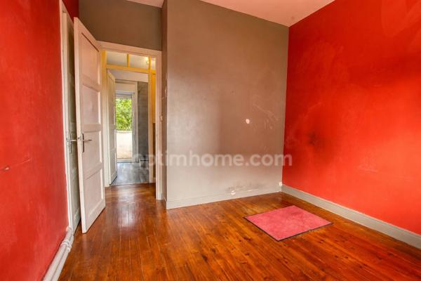 Secteur Jardin de L’Observatoire / Hauts de Jolimont – T4 DE 82,86 m² – 3 CHAMBRES – 2 BALCONS – PARKING PRIVATIF EN SS – CELLIER
