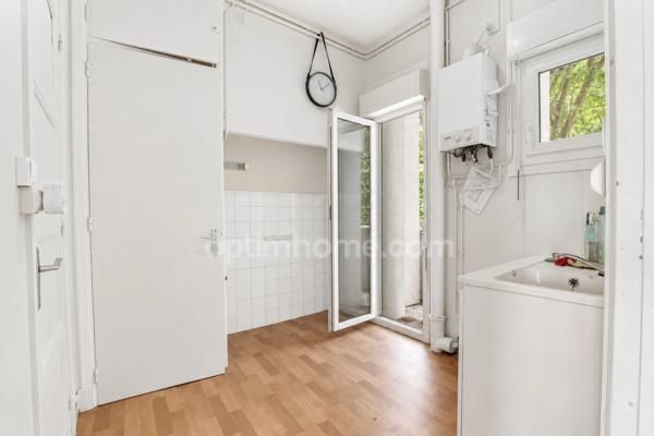 Secteur Jardin de L’Observatoire / Hauts de Jolimont – T4 DE 82,86 m² – 3 CHAMBRES – 2 BALCONS – PARKING PRIVATIF EN SS – CELLIER