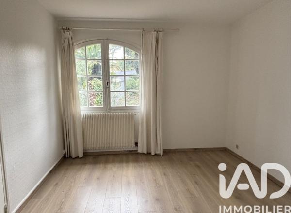 Maison à vendre 6 pièces 202,35 m² Mandelieu-la-Napoule