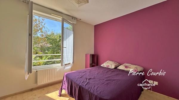 Appartement à vendre 2 pièces VAULX EN VELIN (69) AVEC GRAND BALCON ET GARAGE