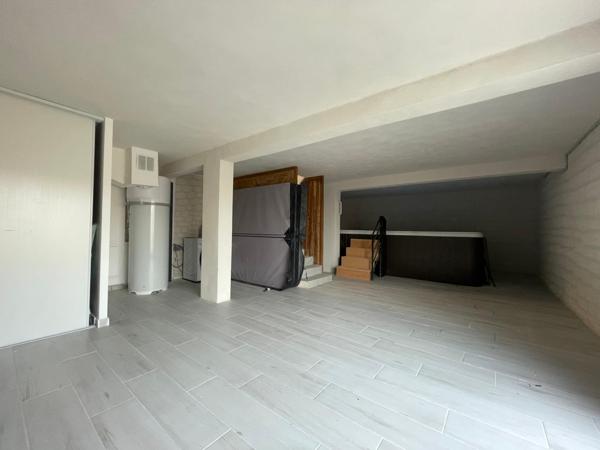 Maison à CHAMBRAY-LES-TOURS, 37170 - 5 pièces 142m²