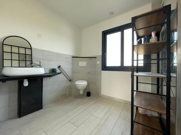 Maison à CHAMBRAY-LES-TOURS, 37170 - 5 pièces 142m²