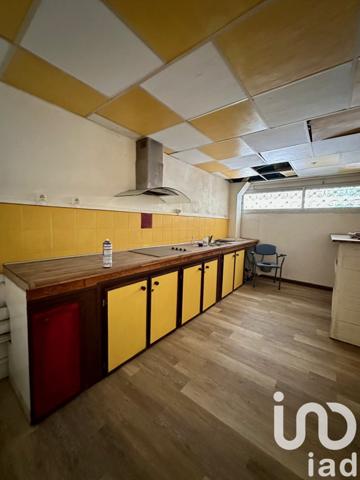 Appartement 2 pièces de 65 m² à Saint-Denis (97400)