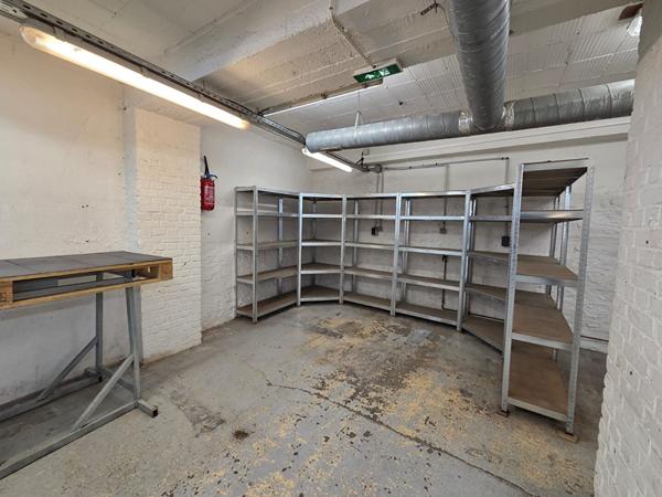 Local d'activité de 115m² en sous-sol