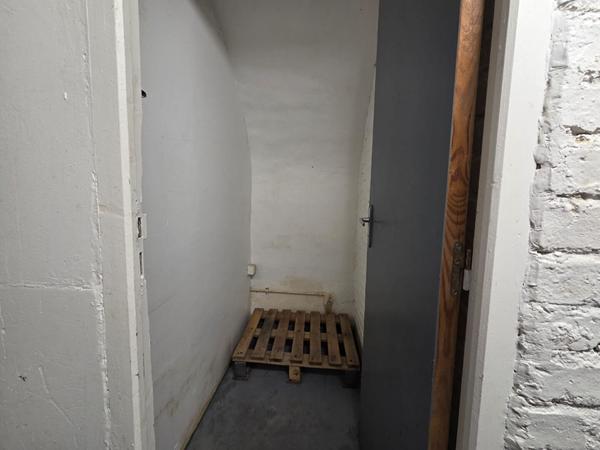 Local d'activité de 115m² en sous-sol