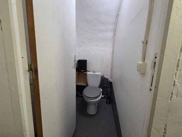 Local d'activité de 115m² en sous-sol