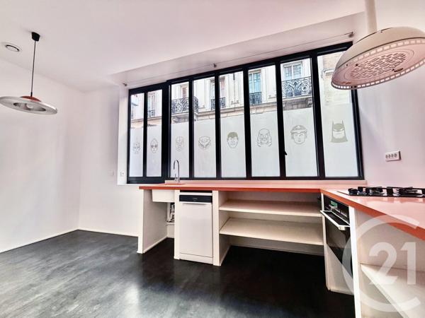 Appartement à vendre  3 pièces - 76,77 m2 PARIS - 75018
