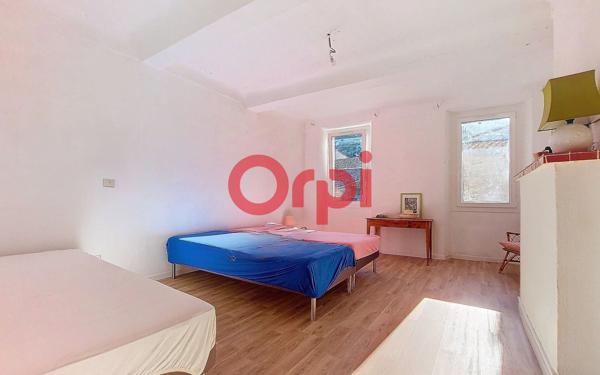 Maison à vendre    3 pièces •  La Garde-Freinet