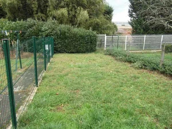Location                                                      Appartement
                        
                     4 pièces                      81 m2                     à Albi