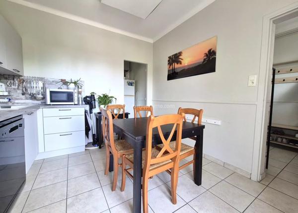 Location                                                      Appartement
                        
                     4 pièces                      81 m2                     à Albi