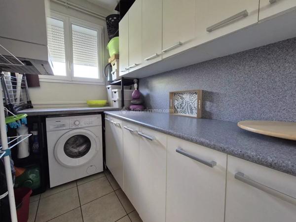 Location                                                      Appartement
                        
                     4 pièces                      81 m2                     à Albi