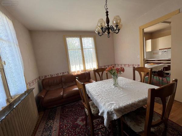 Maison à restaurer à vendre à Saint-Jacques-de-la-Lande en Ille-et-Vilaine (35136), ref : MB1   
Rue de Nantes RENNES-SAINT JACQUES