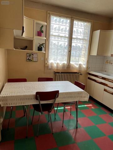 Maison à restaurer à vendre à Saint-Jacques-de-la-Lande en Ille-et-Vilaine (35136), ref : MB1   
Rue de Nantes RENNES-SAINT JACQUES