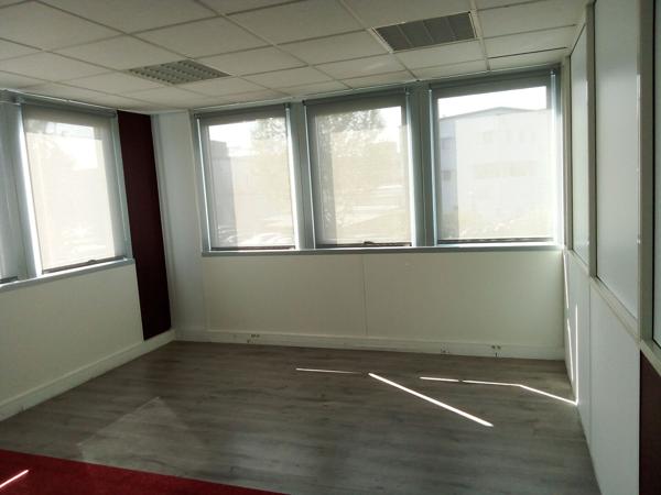 Bureaux à LOUER