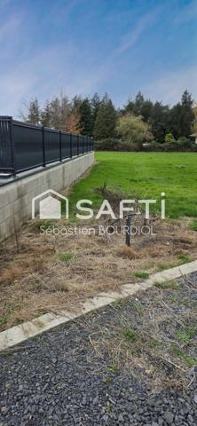 TERRAIN CONSTRUCTIBLE VIABILISE LIBRE DE CONSTRUCTEUR