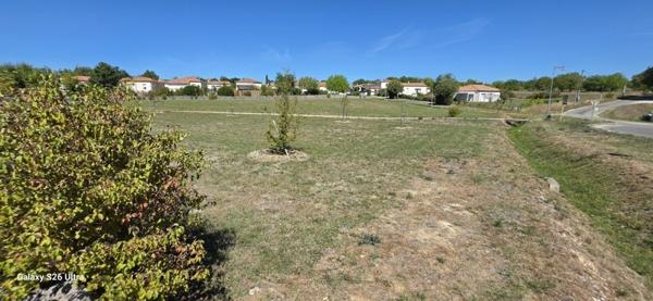 Terrain 95 000 € Lalbenque 2567 m² DPE