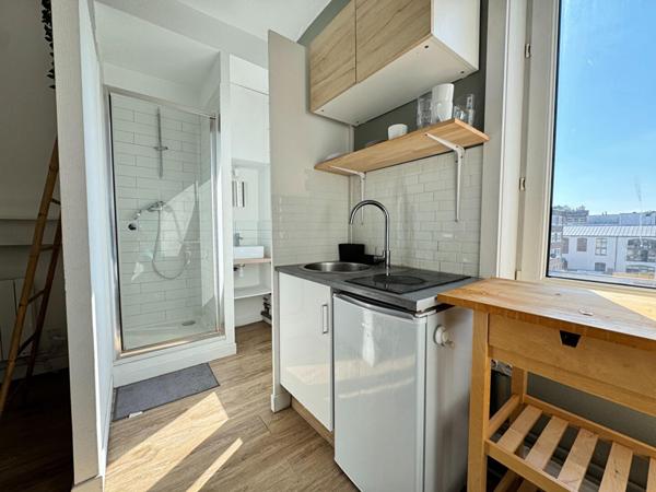 A VENDRE : T1 à LILLE • • 98 000 € FAI • Réf. 2015