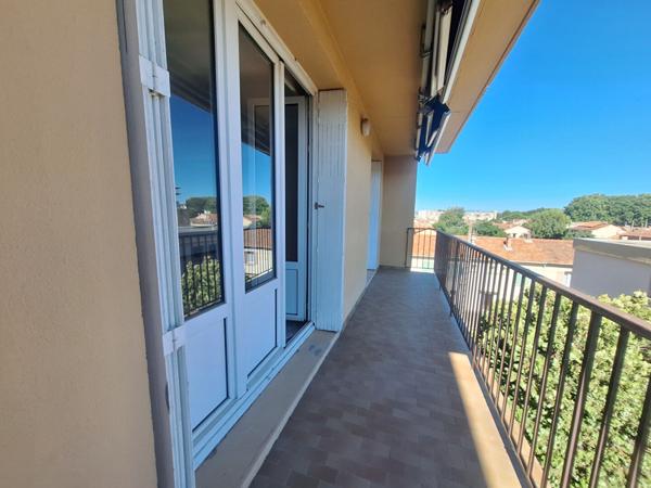 Appartement Avignon 5 pièce(s) 98.62m2 avec balcon et garage