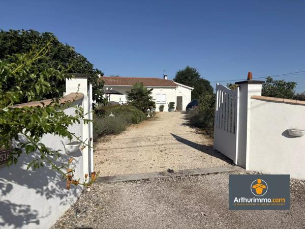 Vente                                                      Maison
                        
                     6 pièces                      150 m2                     à Sainte-Livrade-sur-Lot