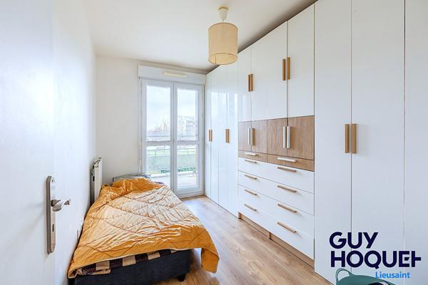 À vendre : Appartement 4 pièces à LIEUSAINT _ Terrasses / 4 stationnements.