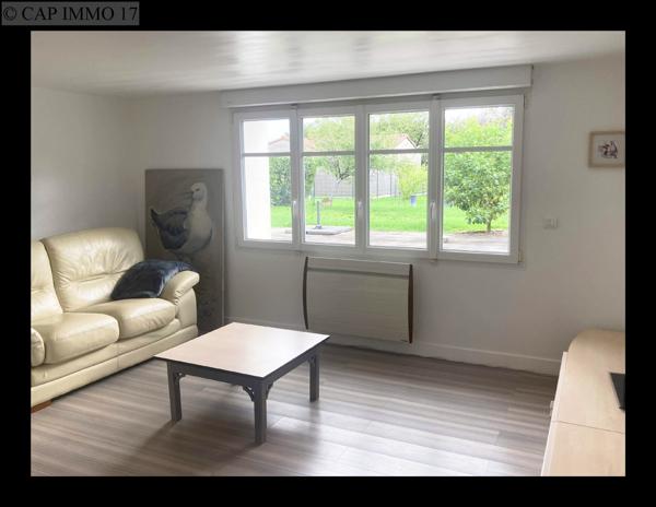 Maison de 173 m² en vente à SECTEUR SURGERES