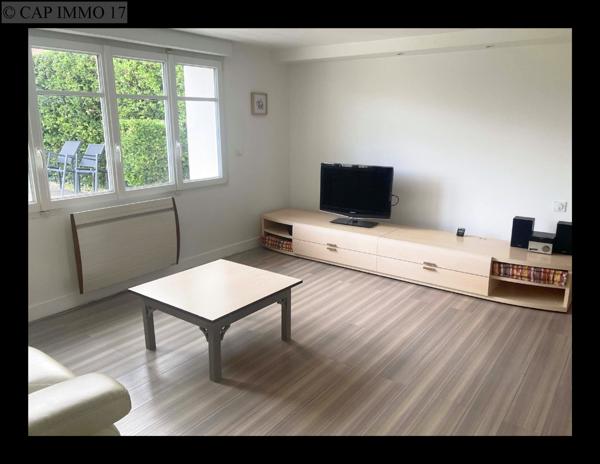 Maison de 173 m² en vente à SECTEUR SURGERES