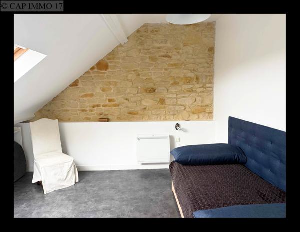 Maison de 173 m² en vente à SECTEUR SURGERES