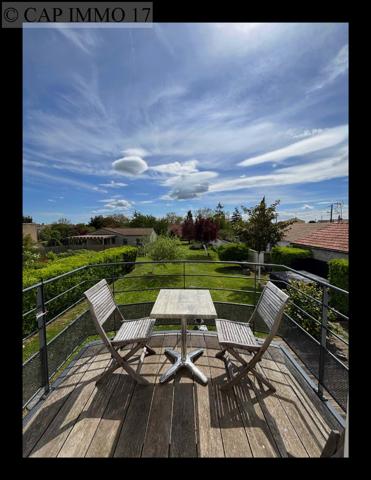 Maison de 173 m² en vente à SECTEUR SURGERES