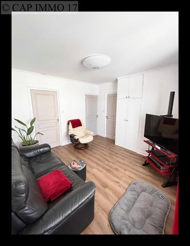 Maison de 173 m² en vente à SECTEUR SURGERES