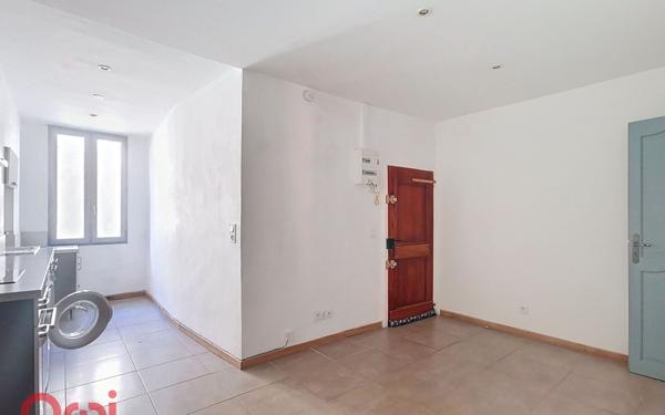 Appartement à vendre    2 pièces • 28 m2 Ollioules